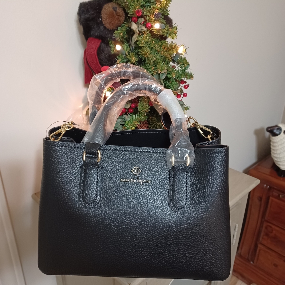 Nanette Lepore Black Pebbled Shoulder Bag - Picture 2 of 10